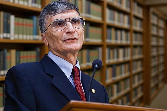 Nobel Ödüllü Prof. Dr. Aziz Sancar, kolon kanserine dair araştırma için tebrik mesajı gönderdi